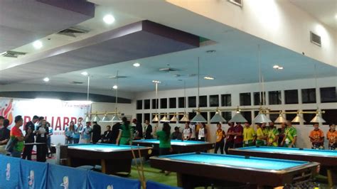 LIVE: 8 BALLS ELIMINATION BILLIARD .